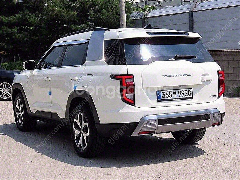 흰색 토레스 중고 더 뉴 토레스 중고차 1.5 GDI-T 2WD T7 실매물인증중고차 6,773 km--8